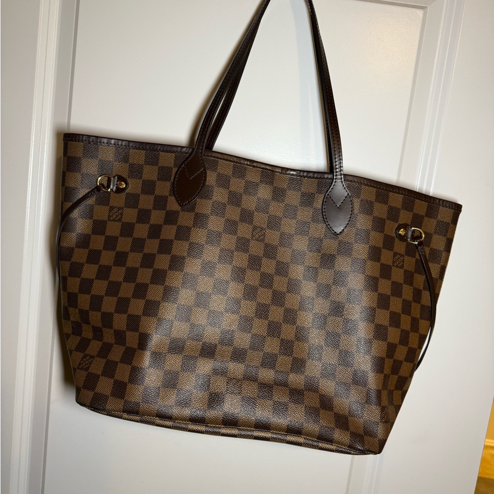 Louis Vuitton Neverfull MM